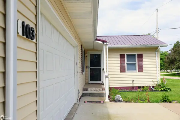 103 Angela DR, La Harpe, IL 61450