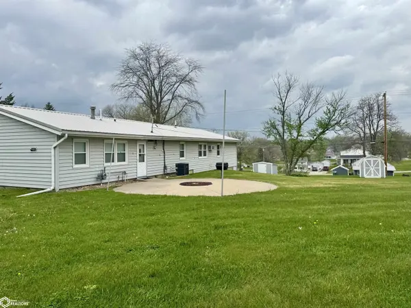 224 S 17Th ST, Chariton, IA 50049