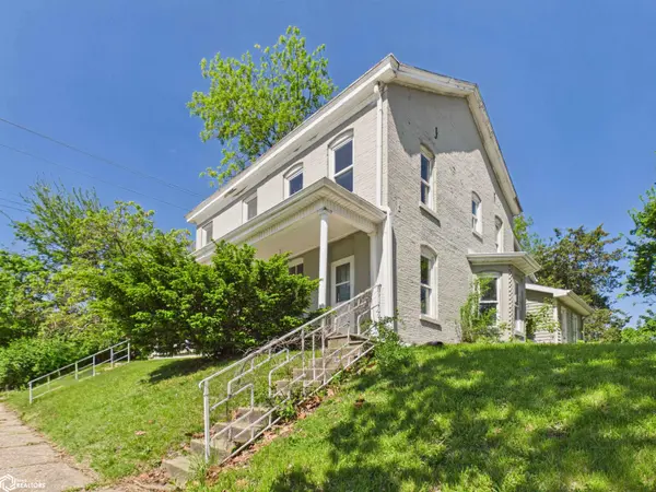 208 S 14Th ST, Keokuk, IA 52632