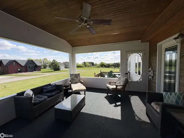 14531 Valley View DR, Mystic, IA 52574