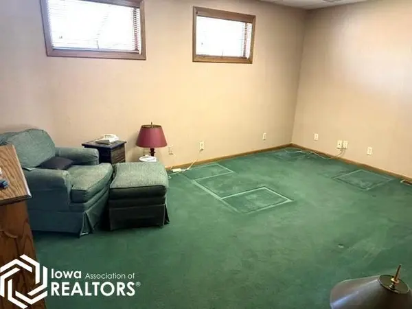 116 N Moore ST, Algona, IA 50511
