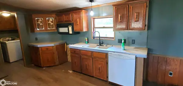 2470 480Th ST, Webb, IA 51366