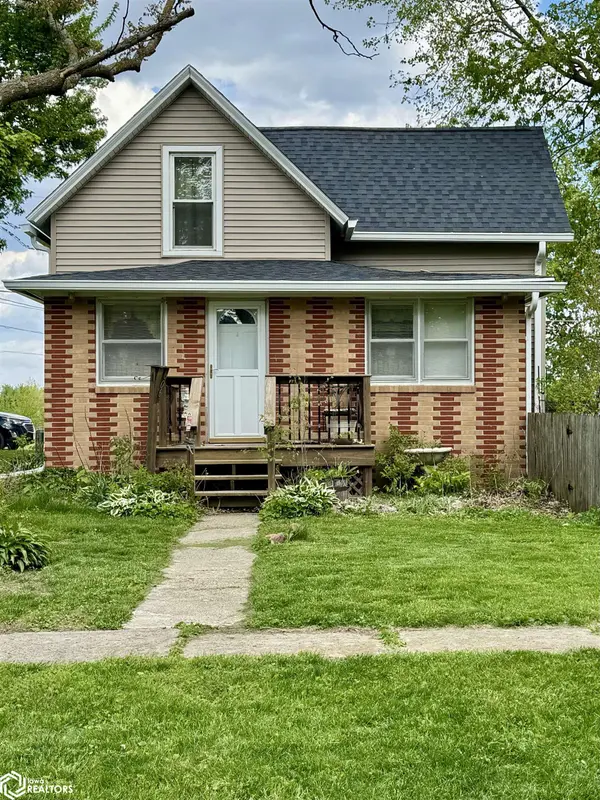 606 N Fillmore, Mount Ayr, IA 50854