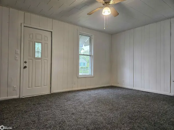 116 S Cherry ST, Ottumwa, IA 52501