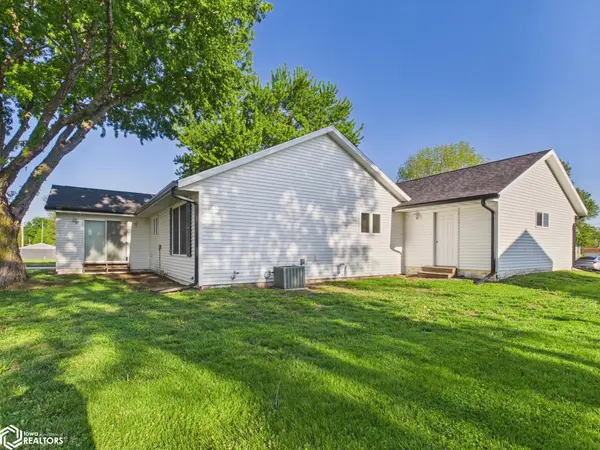 802 Iowa AVE, Essex, IA 51638