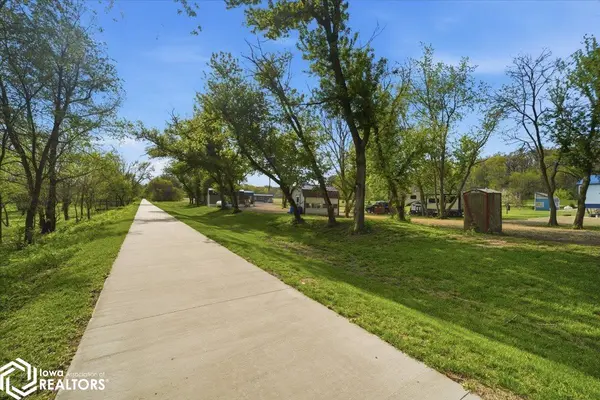 19936 Uu AVE, Steamboat Rock, IA 50672