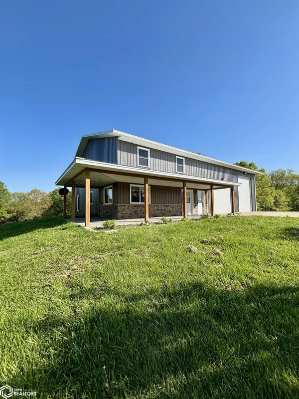 2655 130Th AVE, Farmington, IA 52626