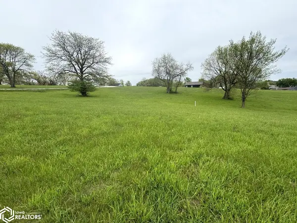 161,162,163 Crestview DR, Ellston, IA 50074