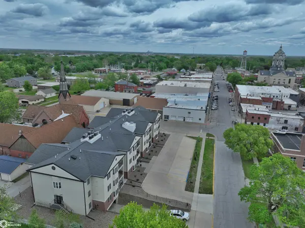 209 W Jefferson ST #23, Winterset, IA 50273
