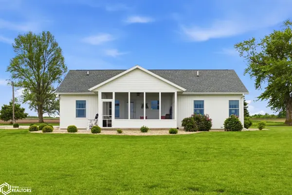 636 Township Road 1400E, Stronghurst, IL 61480