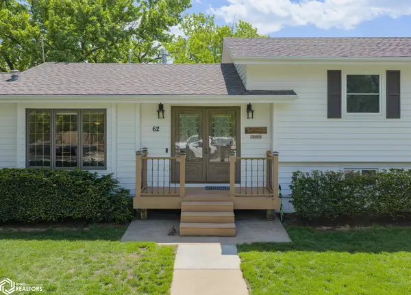62 Lakewood Villa ST, Council Bluffs, IA 51501