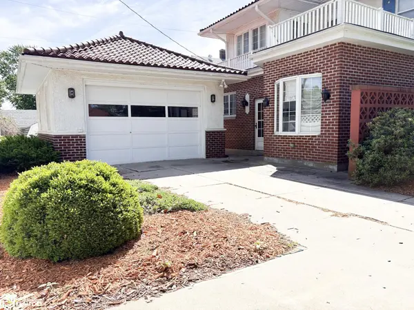 901 E Corning ST, Red Oak, IA 51566