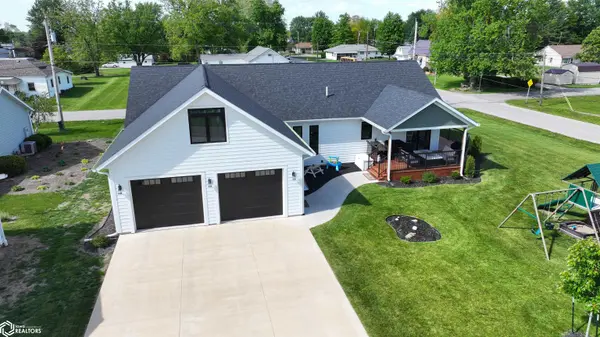 214 E Wapello ST, Agency, IA 52530