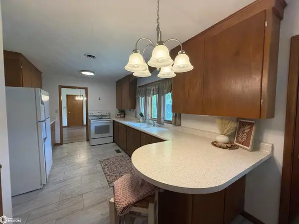 515 S 12Th ST, Centerville, IA 52544
