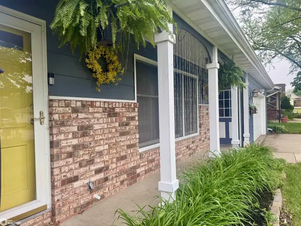 712 S Locust ST, Jefferson, IA 50129