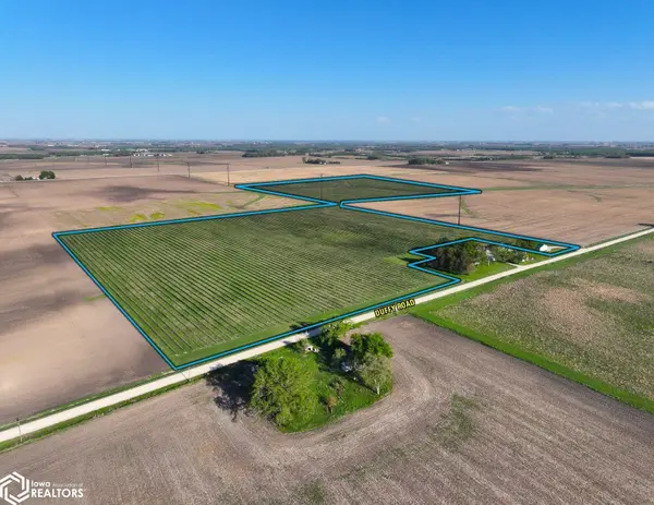 6050 Duffy RD, Fairbank, IA 50629