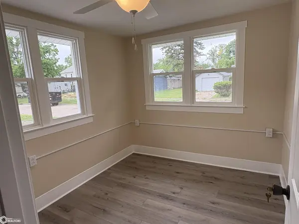 600 S 5Th ST, Fairfield, IA 52556