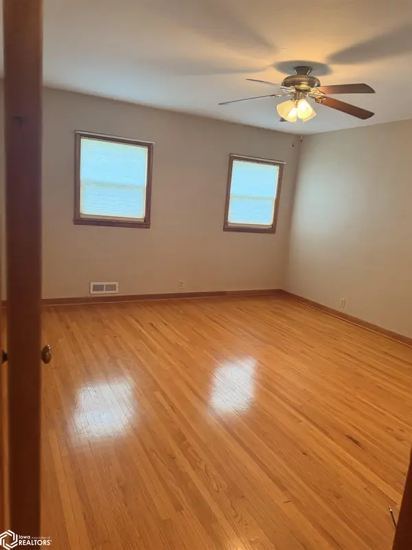 19 Morningside DR, Denison, IA 51442
