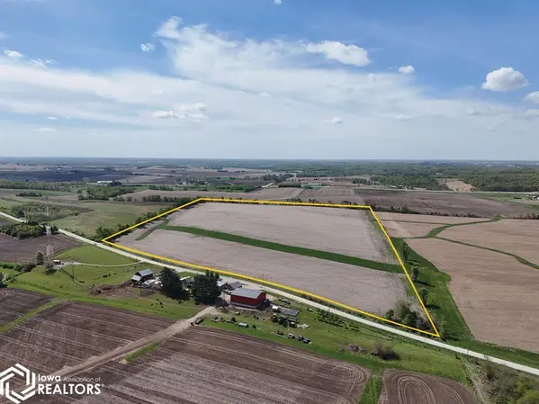 E Bertram RD, Mount Vernon, IA 52314