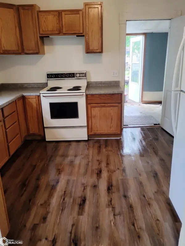 317 N Weller ST, Ottumwa, IA 52501