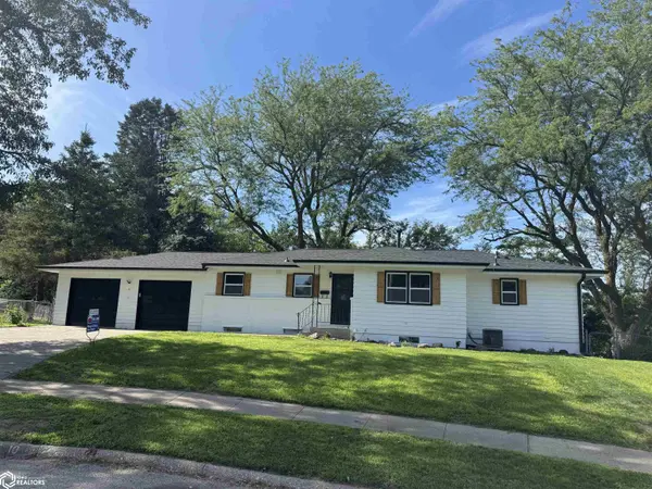10 Fair Ridge, Atlantic, IA 50022