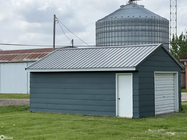 209 Blaine ST, Ledyard, IA 50556