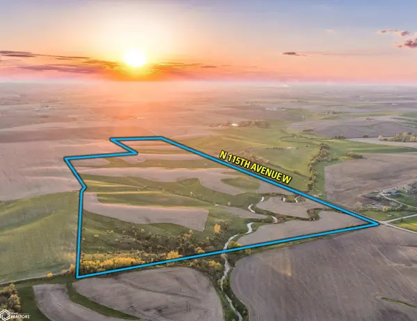 01 North 115th AVE, Baxter, IA 50028