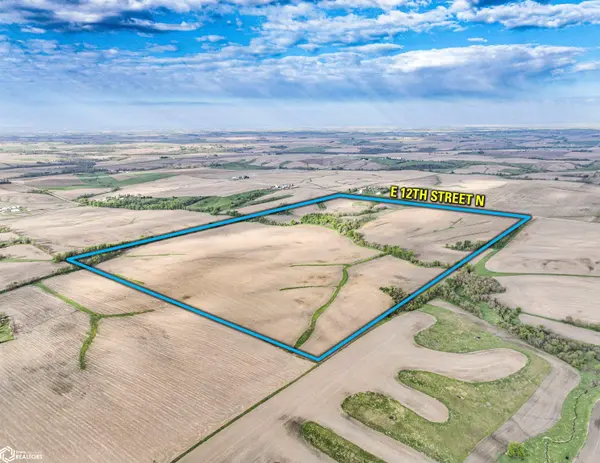 02 E 12th ST, Baxter, IA 50028