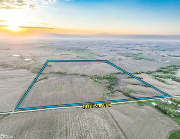 02 E 12th ST, Baxter, IA 50028