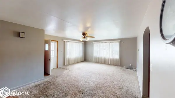 223 N 1st St, Greene, IA 50636