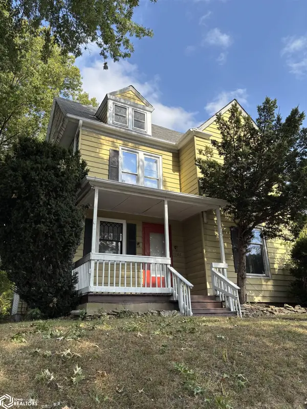 1126 Franklin ST, Burlington, IA 52601