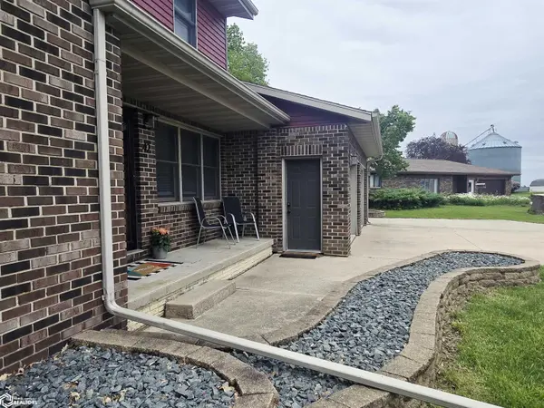42 Golf View CT, Garner, IA 50438