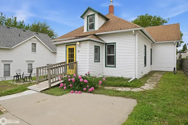 107 2nd AVE, Earling, IA 51530