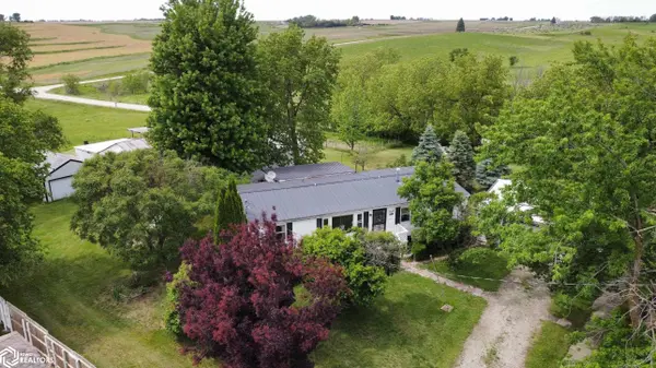 708 Main ST, Gravity, IA 50848