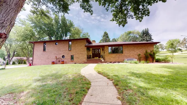 503 Center LN, Ida Grove, IA 51445