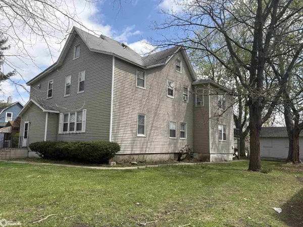 3419 First ST, Des Moines, IA 50313