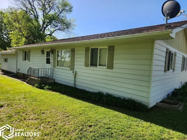 408 Dewitt ST, Lu Verne, IA 50560