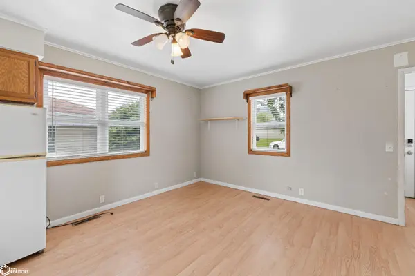 335 E L ST, Forest City, IA 50436