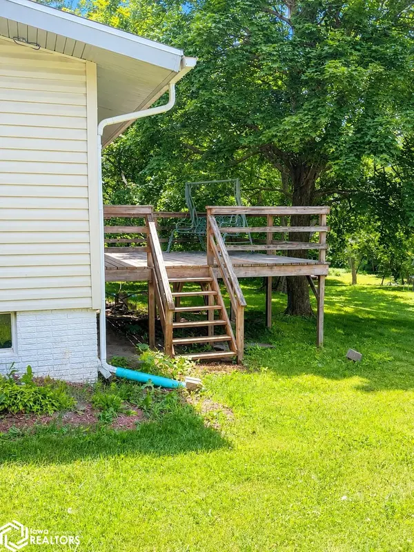 51361 192nd Trl, Chariton, IA 50049