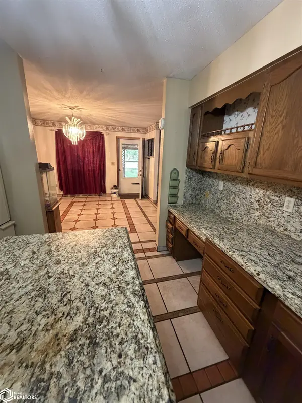 328 Main ST, Charter Oak, IA 51439
