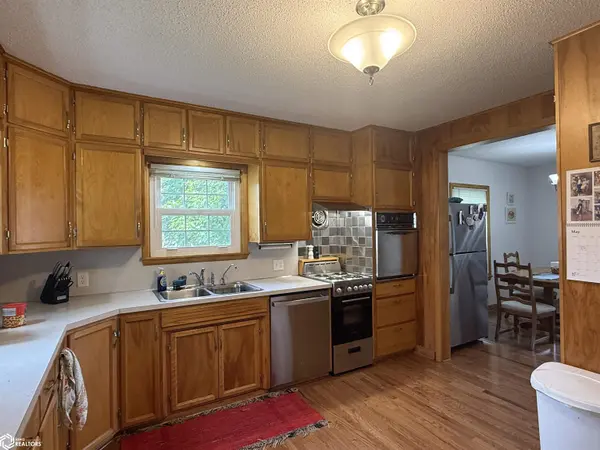 411 N Main ST, Buffalo Center, IA 50424
