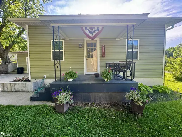 211 N Liberty, Cincinnati, IA 52549