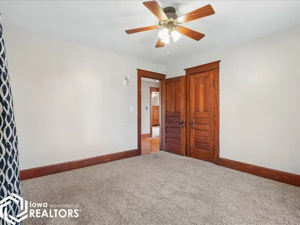 15185 Iowa City RD, Burlington, IA 52601