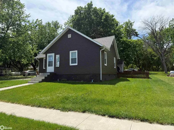 402 Hill ST, Churdan, IA 50050