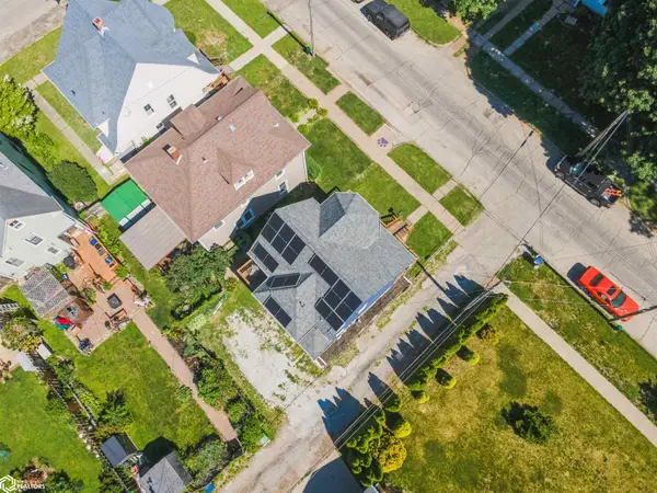 515 North ST, Burlington, IA 52601