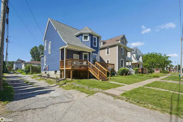 515 North ST, Burlington, IA 52601