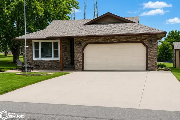 903 E Monroe ST, Mount Ayr, IA 50854