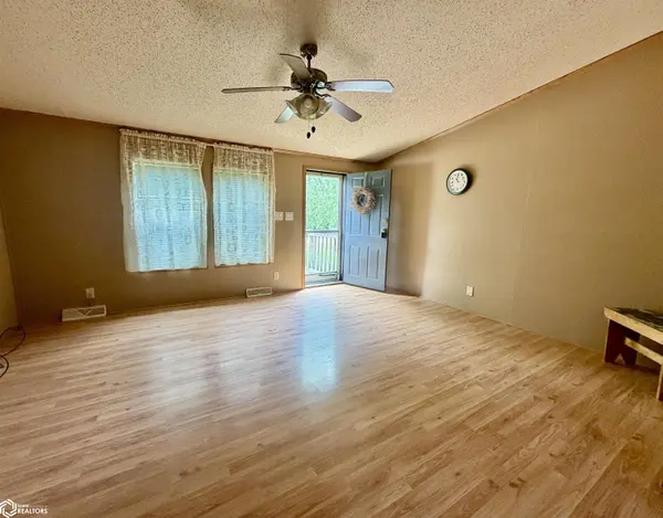 111 Broadway ST, Atlantic, IA 50022
