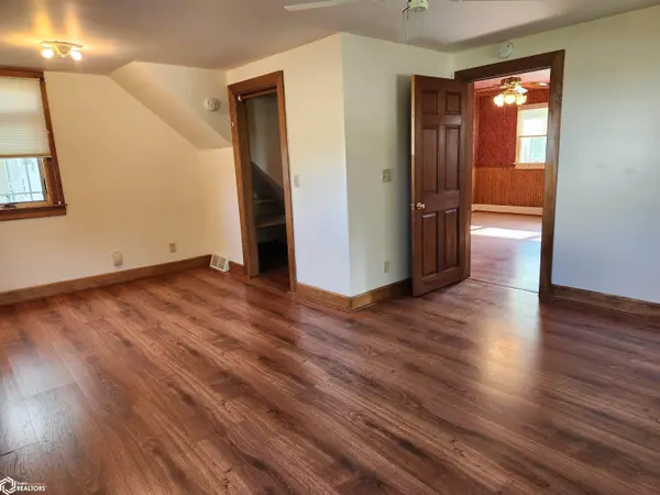 207 W State ST, Toledo, IA 52342