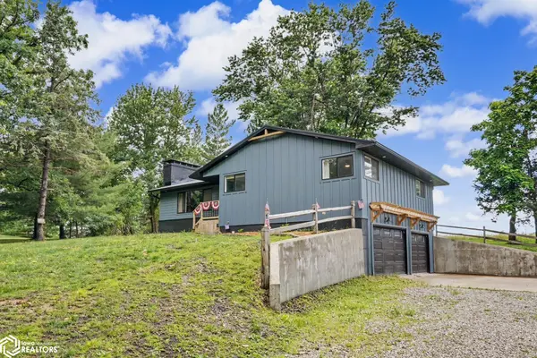 905 S Briarwood Lane, Mount Pleasant, IA 52641